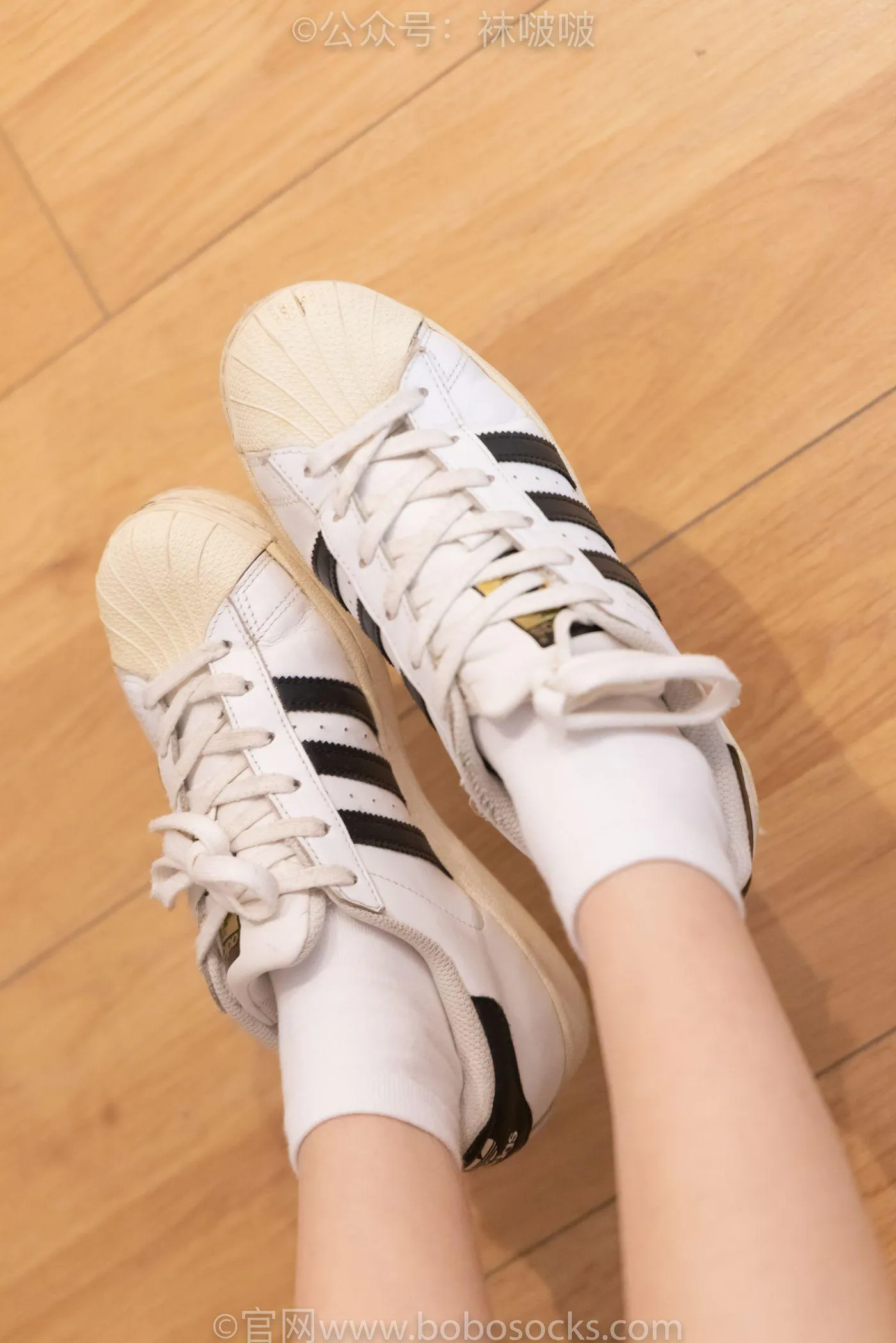 [BoBoSocks袜啵啵]NO.073 稚予-贝壳头、白棉袜、裸足 [145P]插图